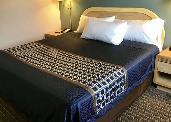 Travelodge By Wyndham 2*