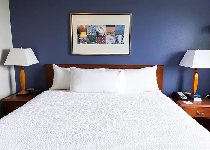 Travelodge By Wyndham 2*